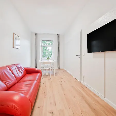 Raj Living - 1 Or 4 - 15 Min To Messe Dus - 10 Min Old Town Dus Apartment