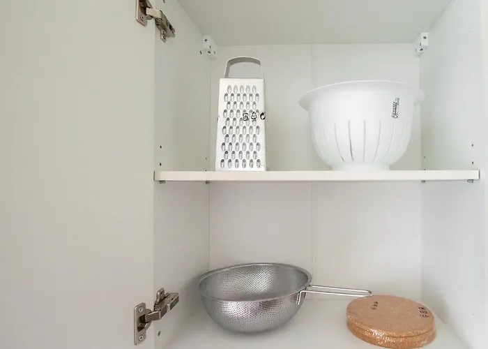 Appartement Tolstov - 1 Or 4 - 15 Min To Messe Dus - 10 Min Old Town Dus