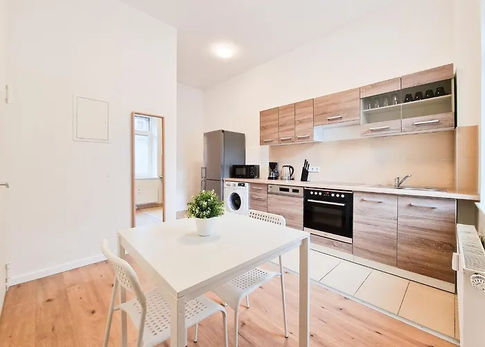 Tolstov - 1 Or 4 - 15 Min To Messe Dus - 10 Min Old Town Dus * Dusseldorf