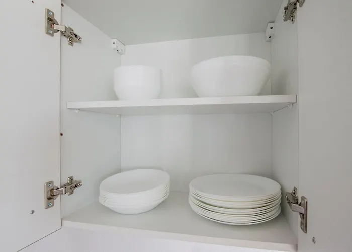 Appartement Tolstov - 1 Or 4 - 15 Min To Messe Dus - 10 Min Old Town Dus *